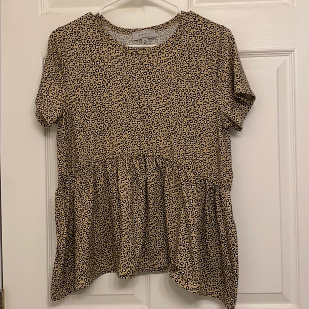 COPY - leopard babydoll tee